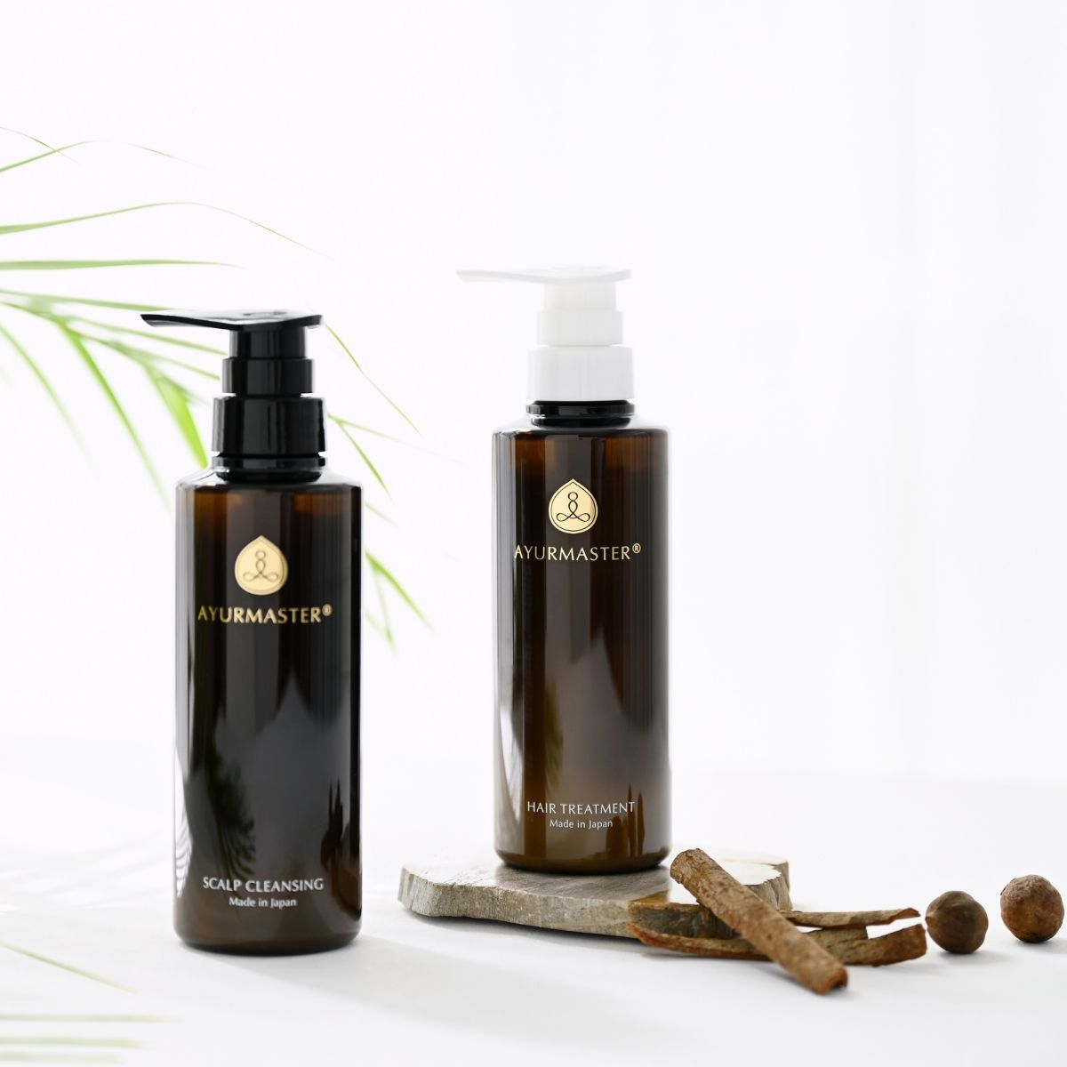 頭皮・毛髪をすこやかに保つ洗浄成分とアユルヴェーダハーブ18種類 頭皮と髪にやさしいスカルプクレンジング(シャンプー)